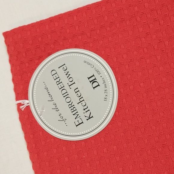 🍒🎉 DII Party Time Kitchen Dishtowel - Picture 3 of 3